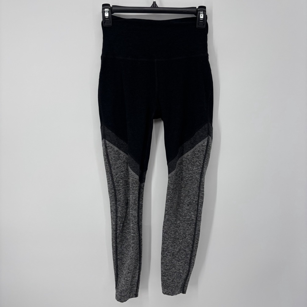 Beyond Yoga Women's Tri-Panel Spacedye Midi Legging Gray Black Size Small Gym